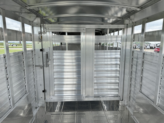 New 2026 4-Star Trailers 24' Deluxe GN Stock / Stock Combo Trailer