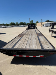 Used 2018 Midsota 32' FLATBED Gooseneck