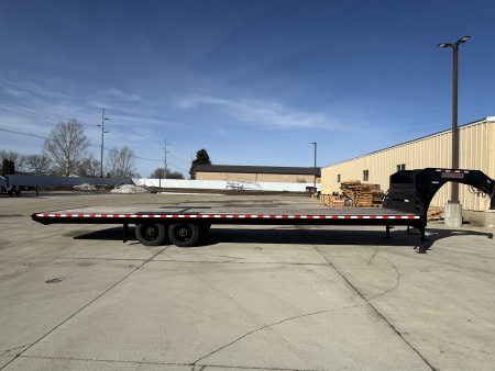 Used 2018 Midsota 32' FLATBED Gooseneck