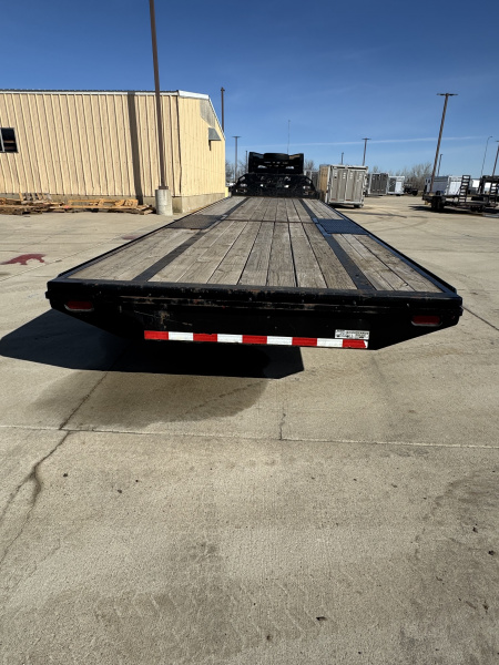Used 2018 Midsota 32' FLATBED Gooseneck