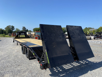 New 2025 Load Trail 102"x32' 24k Gooseneck Flatbed Trailer