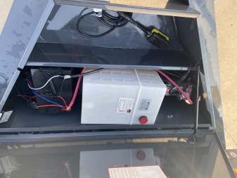 New Lamar 16' Dump Trailer
