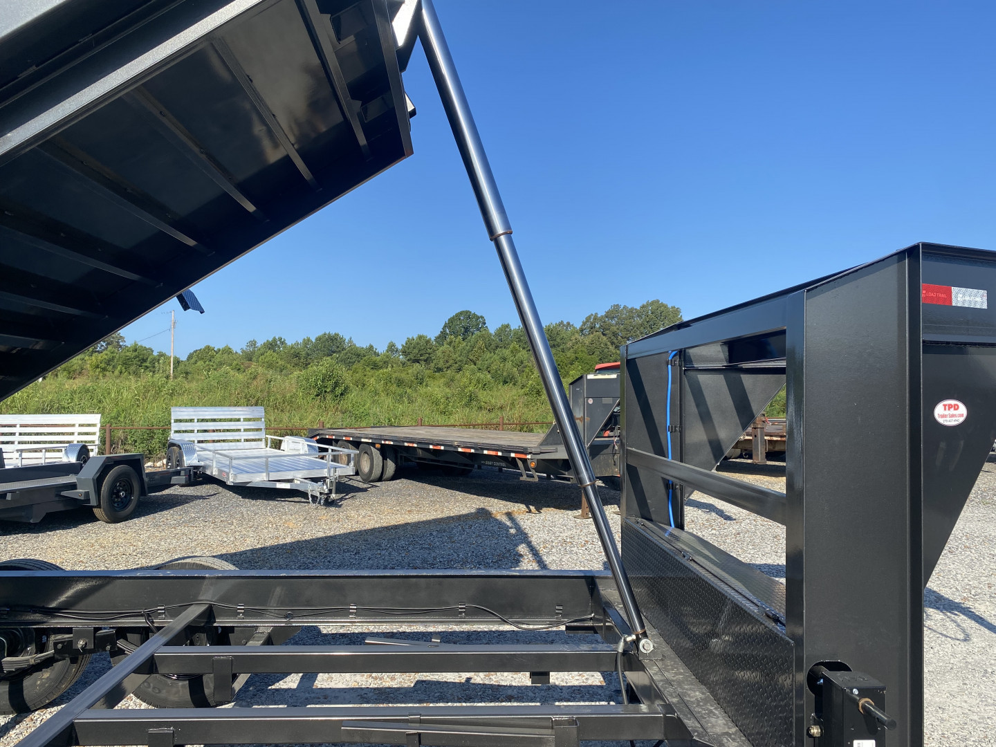 New 2026 Load Trail 83" x 16' 21k Gooseneck Dump Trailer