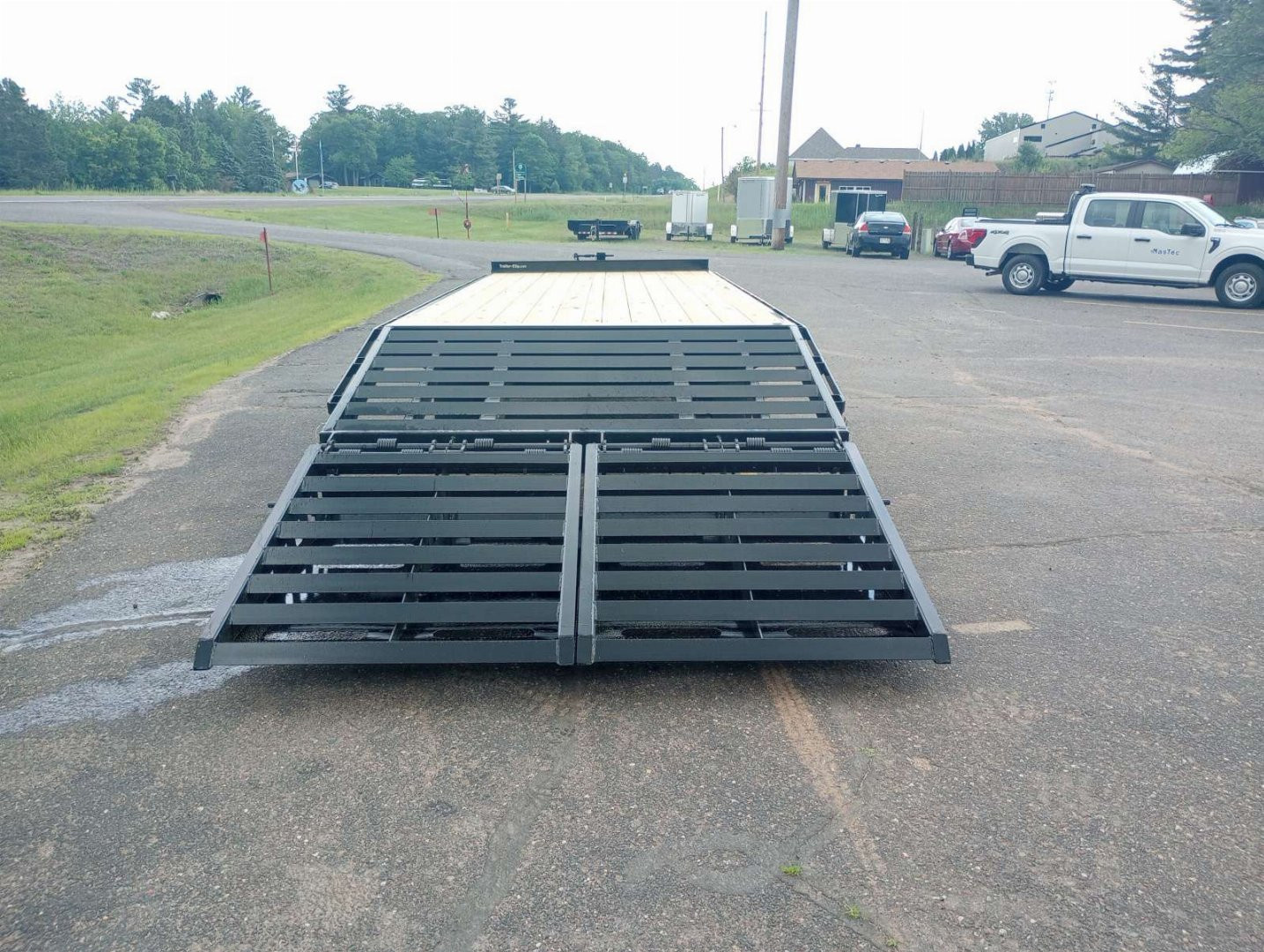 New 2025 Midsota NOVA ETO 24'x102" 8k Axles Deckover Trailer