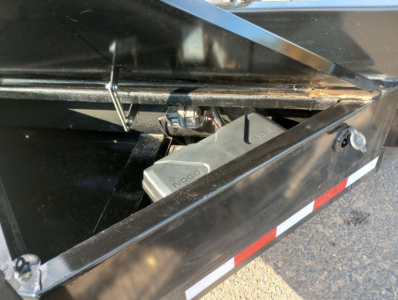 Used 2025 MIDSOTA TBWB-24 Equipment / Tilt Trailer