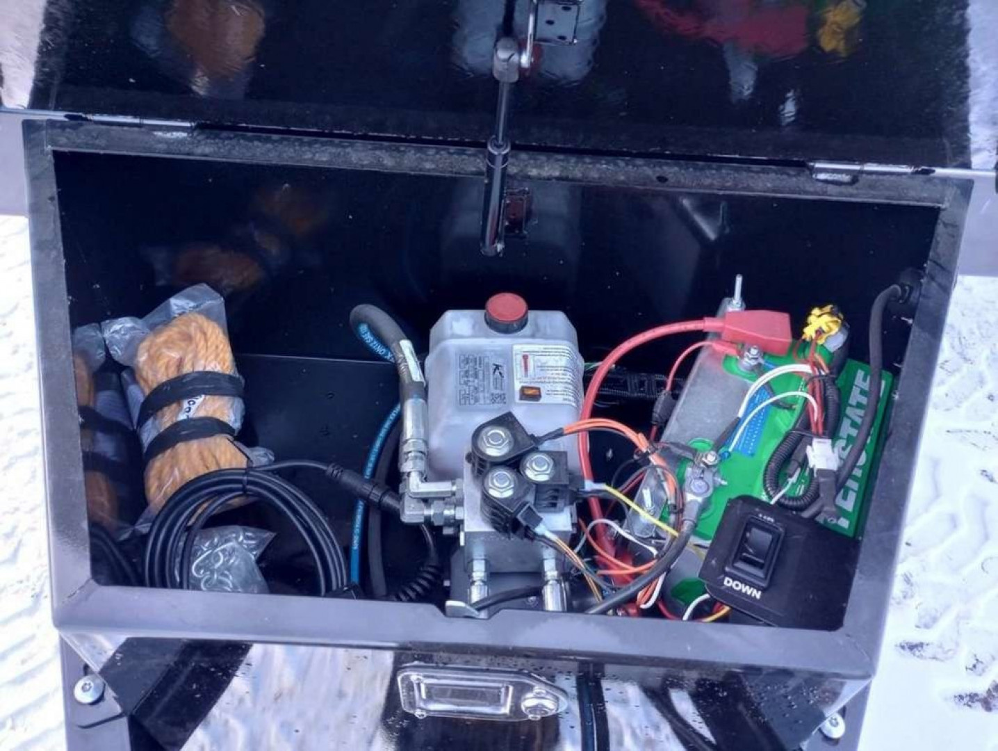 New 2025 Midsota Nova DT82-14K Dump Trailer