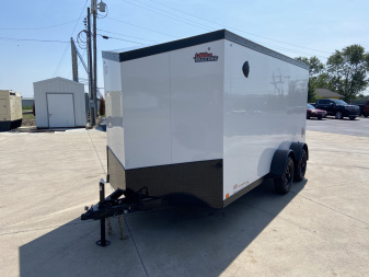 New United 14' UJ V-Nose Enclosed Cargo Trailer