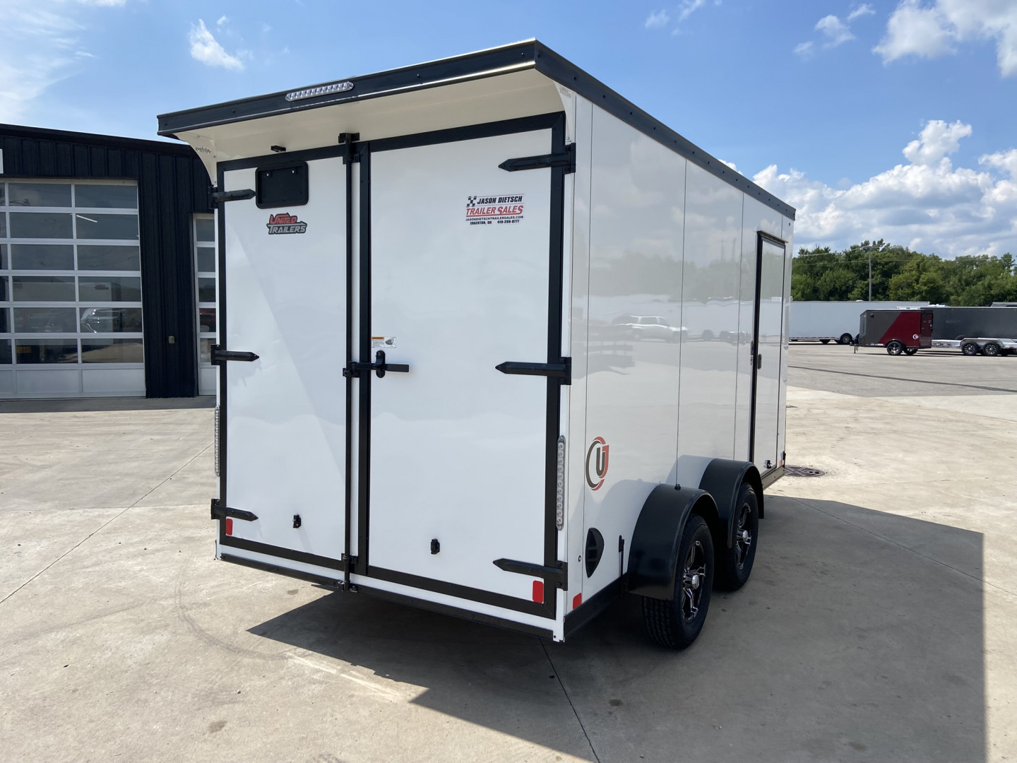 New United 14' V-Nose Enclosed Cargo Trailer