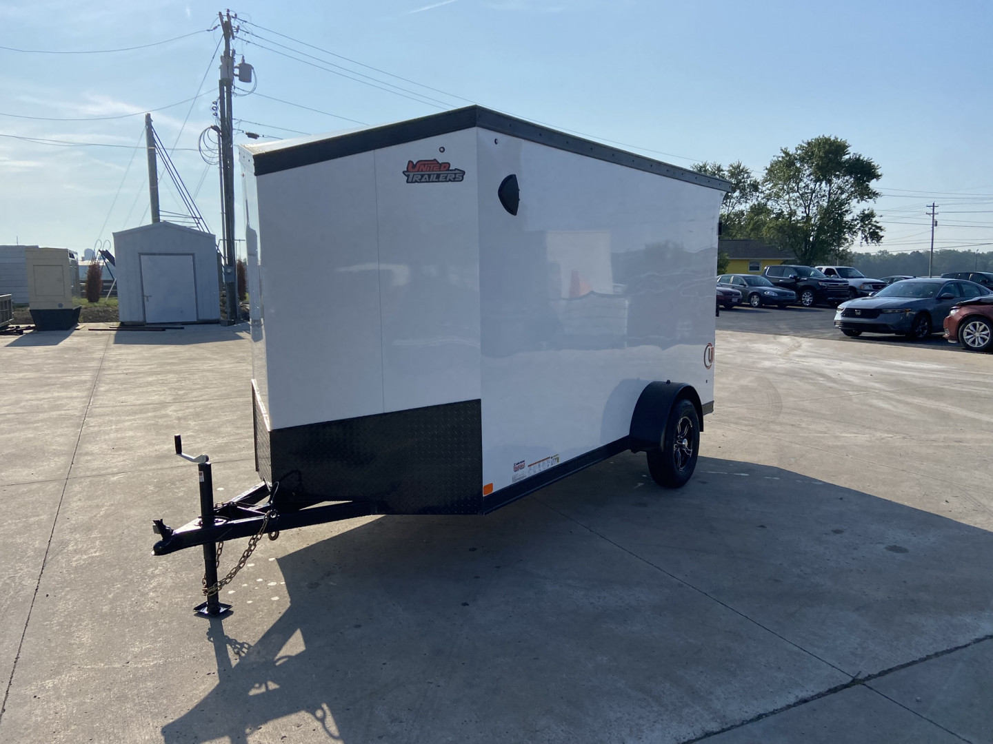 New United 12' UJ V-Nose Enclosed Cargo Trailer