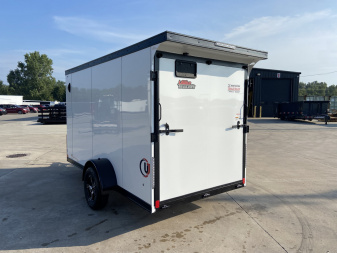 New United 12' UJ V-Nose Enclosed Cargo Trailer
