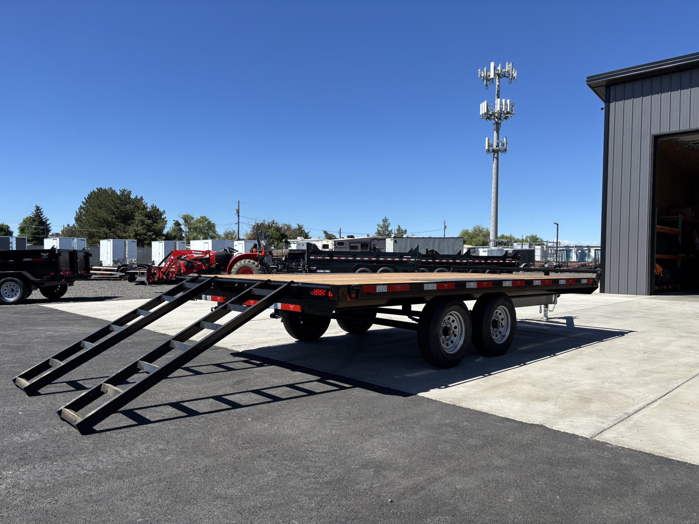 New 2025 Eagle Trailers 8.5X16 Deckover 10K Tandem Axle