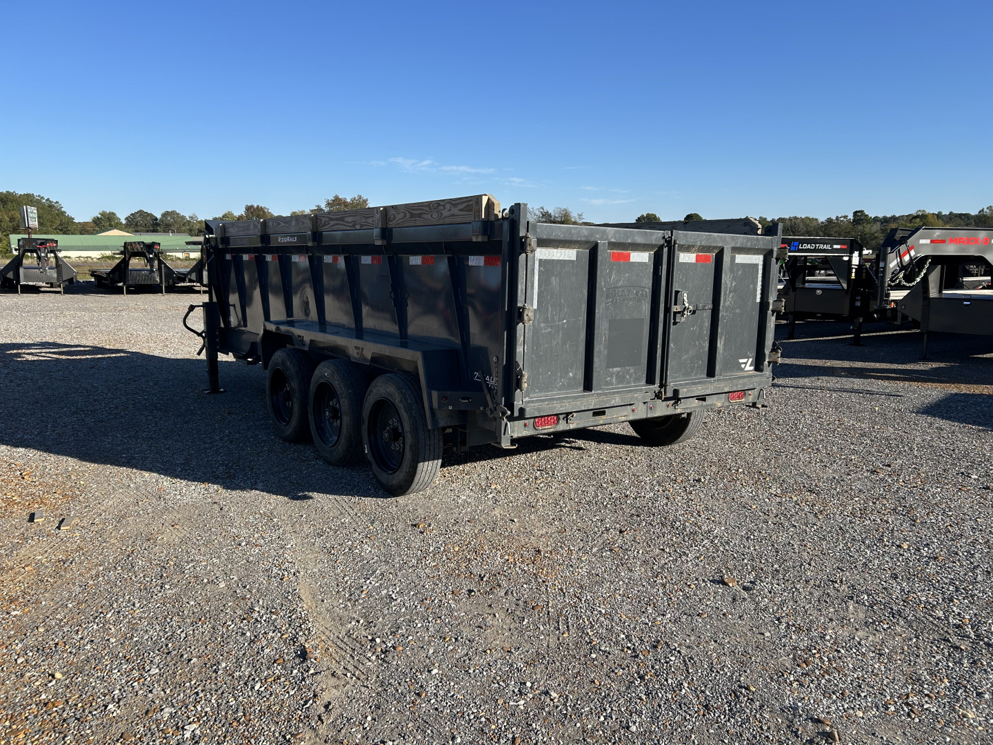 Used 2024 Lamar 83"x16' 21k Gooseneck Dump Trailer