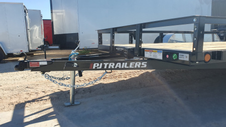 New 2026 PJ 83"x14' Tandem Axle Utility Trailer - UL