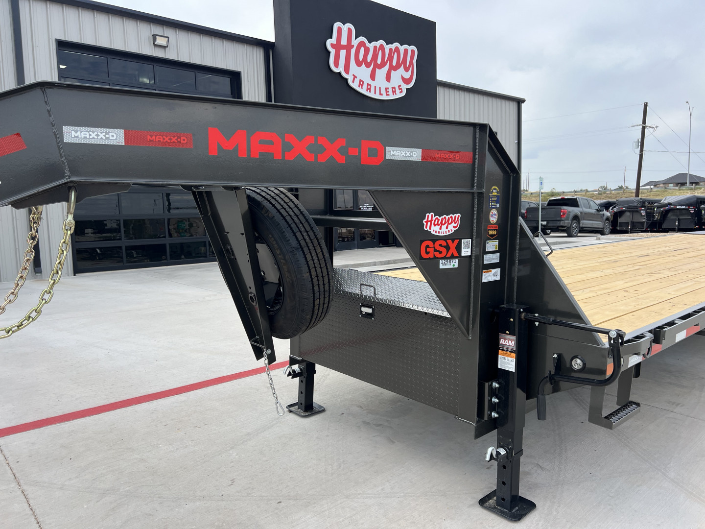 New 2026 MAXX-D 102”x36' Gooseneck Flatbed w/ Singles – GSX for