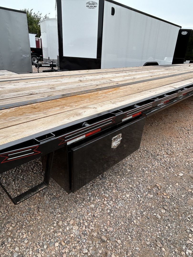 New 2025 Coffee Creek MFG GH 102”x36’ Dual Axle Deckover Trailer