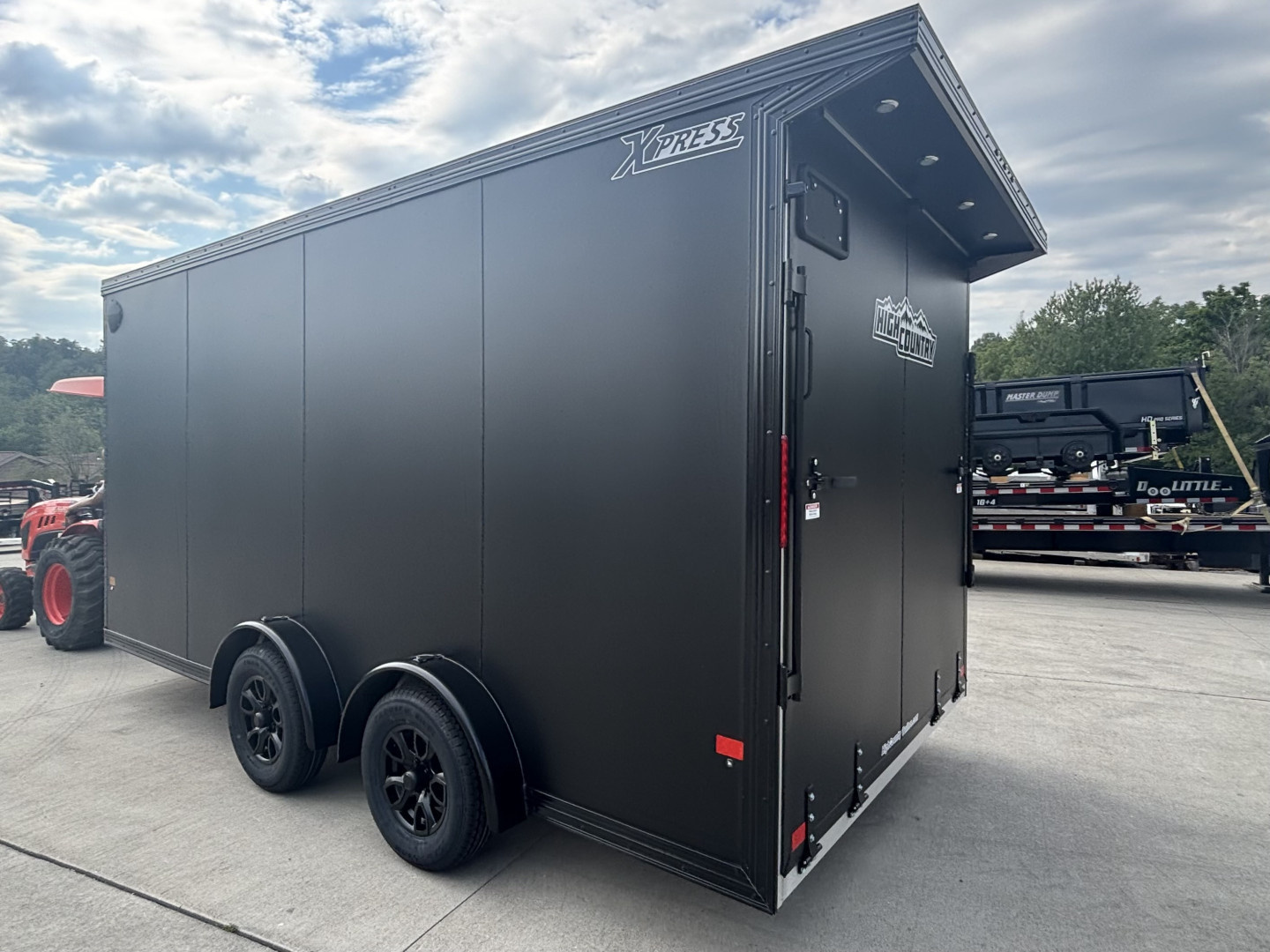 New 2026 Xpress High Country Trailers 7.5x16 Enclosed SXS / UTV Trailer - (V-Nose) - Black Out Package - Spread Axles - w/ Ramp - 7000# GVWR
