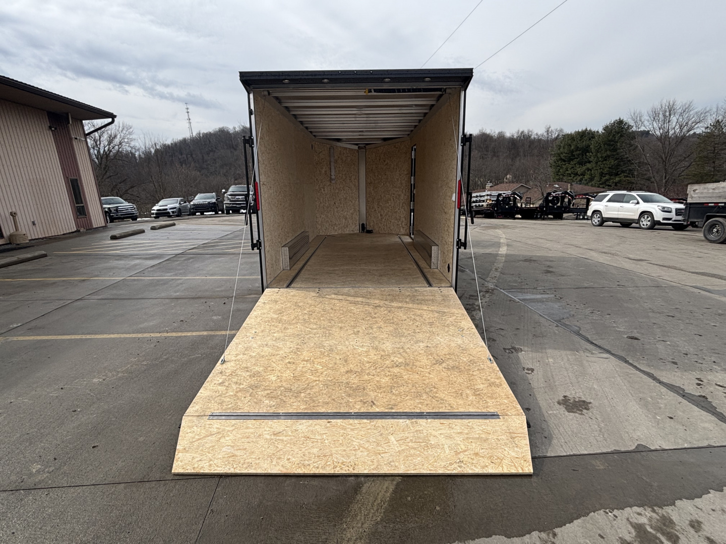 New 2026 (ALL ALUMINUM) Xpress High Country Trailers 7.5x16 Enclosed SXS / UTV Trailer - (V-Nose) - Black Out Package - Spread Axles - w/ Ramp - 7000# GVWR
