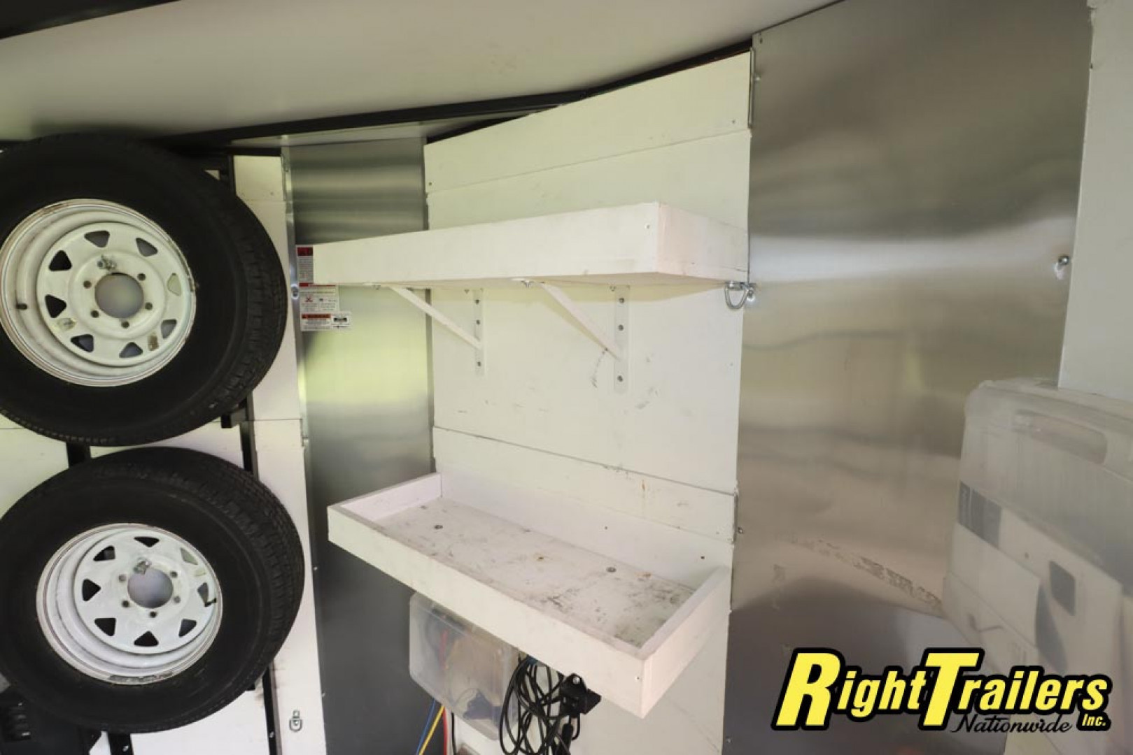 Used 2018 8.5X24 Arising Race Trailer