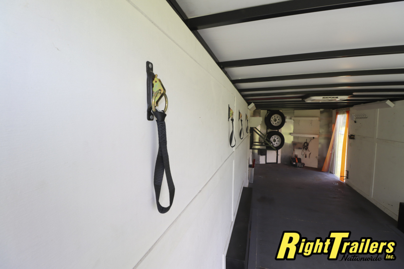 Used 2018 8.5X24 Arising Race Trailer