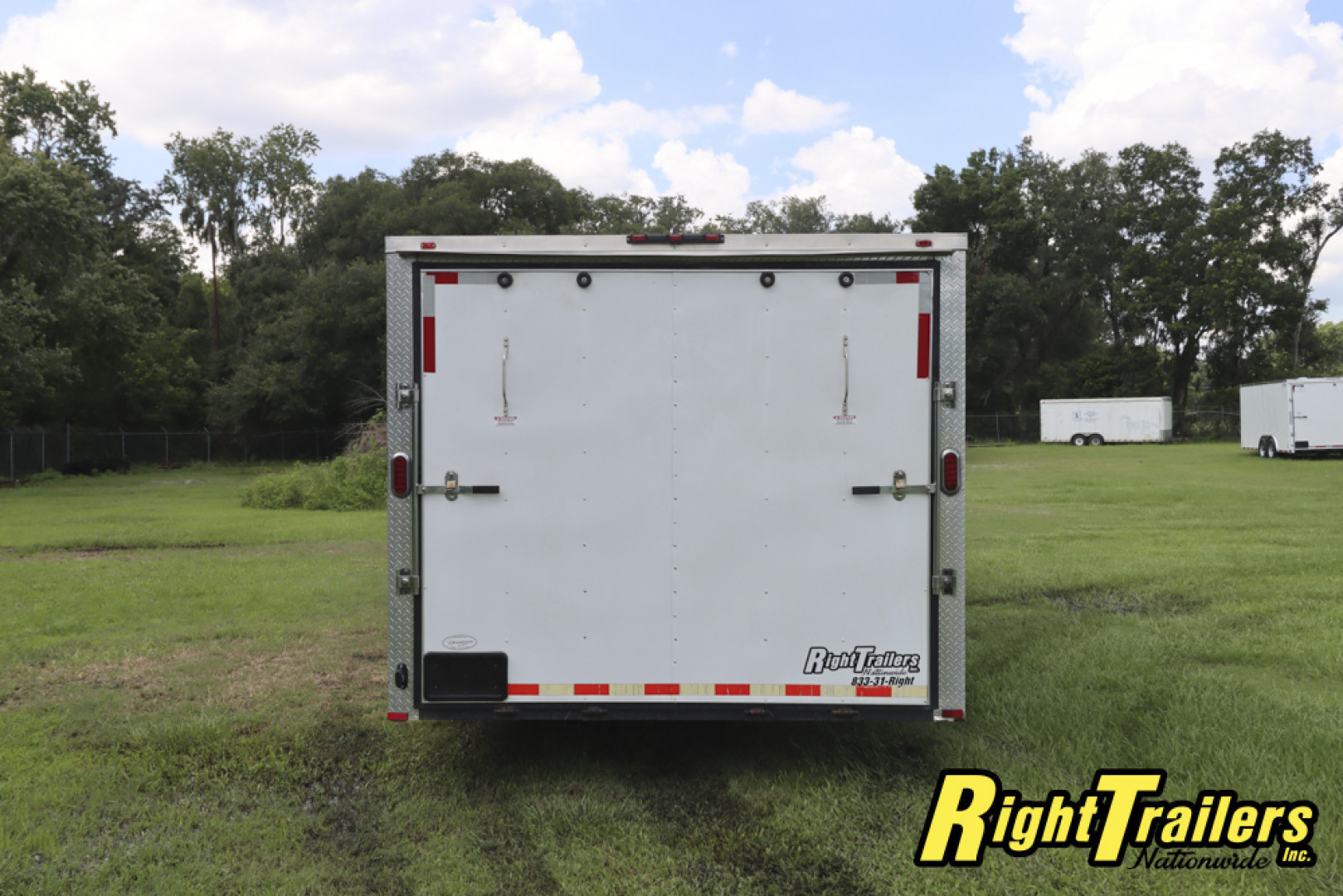 Used 2018 8.5X24 Arising Race Trailer