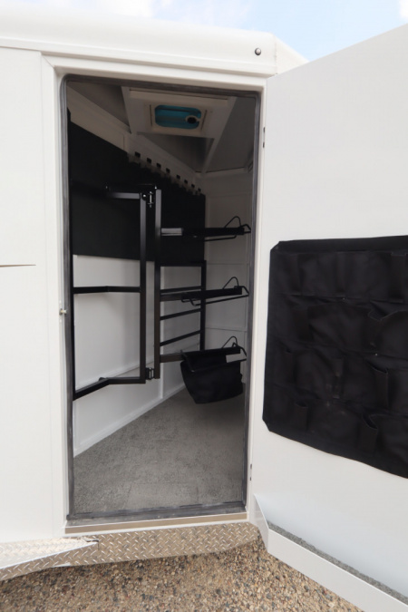 New 2026 Trails West 3 Horse Adventure MX BP Horse Trailer