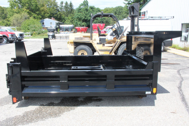 New 2025 SH Truck Bodies - Scissor Hoist Dump Body - DRW 60" CA