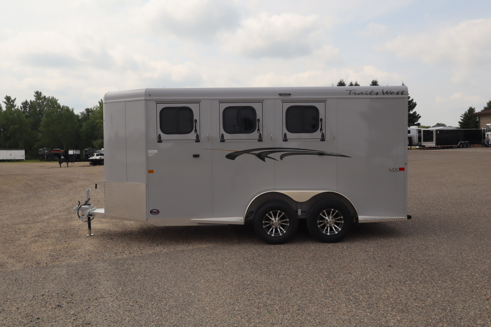 New 2026 Trails West Adventure MX 3 Horse BP Horse Trailer