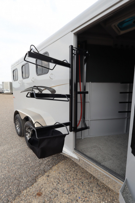 New 2026 Trails West Adventure MX 3 Horse BP Horse Trailer