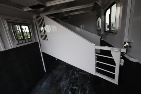 New 2026 Trails West Adventure MX 3 Horse BP Horse Trailer