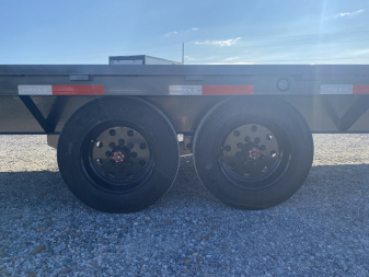 New 2026 MAXXD 102"X40' 17.5K Gooseneck Flatbed Trailer