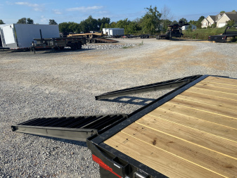 New 2026 MAXXD 102"X40' 17.5K Gooseneck Flatbed Trailer