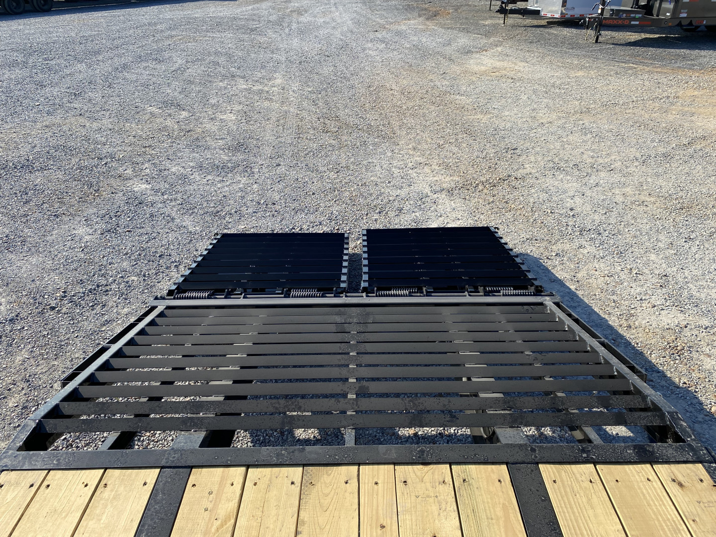 New 2026 MAXXD 102"X40' 30K Gooseneck Flatbed Trailer *ENGINEERED FRAME*