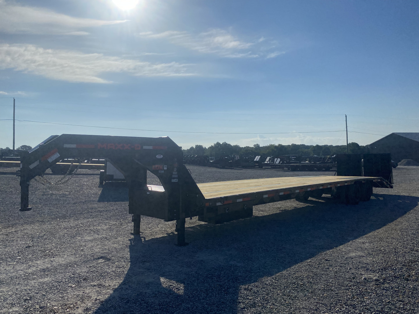 New 2026 MAXXD 102"X40' 30K Gooseneck Flatbed Trailer *ENGINEERED FRAME*