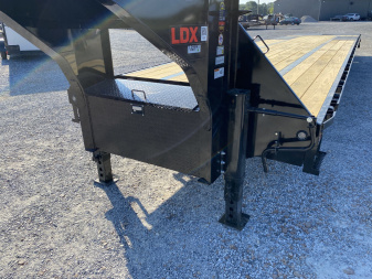 New 2026 MAXXD 102"X40' 30K Gooseneck Flatbed Trailer *ENGINEERED FRAME*