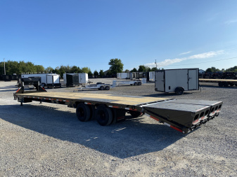 New 2026 MAXXD 102"X40' 30K Gooseneck Flatbed Trailer *ENGINEERED FRAME*