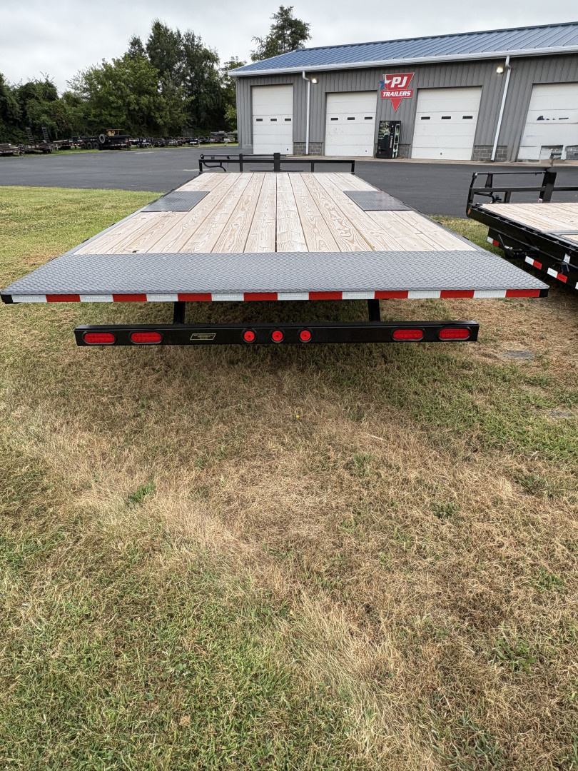 New 2026 PJ Trailers Deckover Tilt Trailer