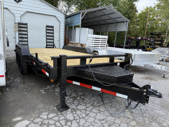 New 2025 P & T Trailers 82X22 3AXLE Equipment Trailer