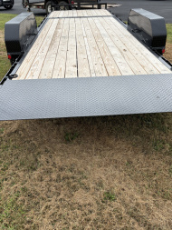 New 2026 PJ Trailers 22' Equipment Tilt Trailer