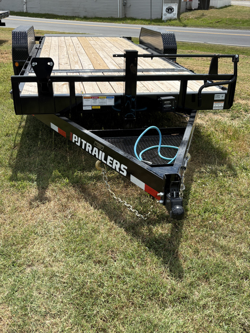 New 2026 PJ Trailers 20'x6" Channel Equipment Tilt Trailer