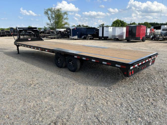 New 2026 PJ 102"x30' GN Low-Pro Flatbed w/ Singles - LS