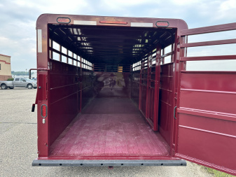 New 2026 S&S Manufacturing 6'8"x6'6"x20' GN Stock / Stock Combo Trailer