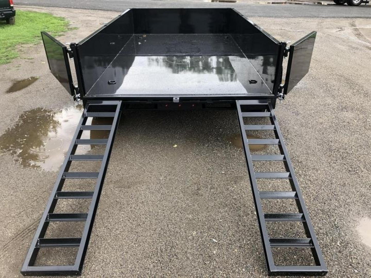 New 2026 BWISE 7x12 10K Dump Trailer with ramps and barn doors