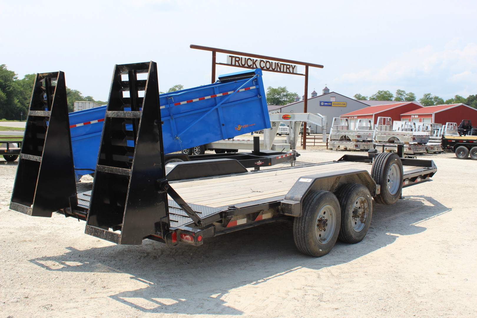 Used 2022 Trailerman 22' Equipment Trailer