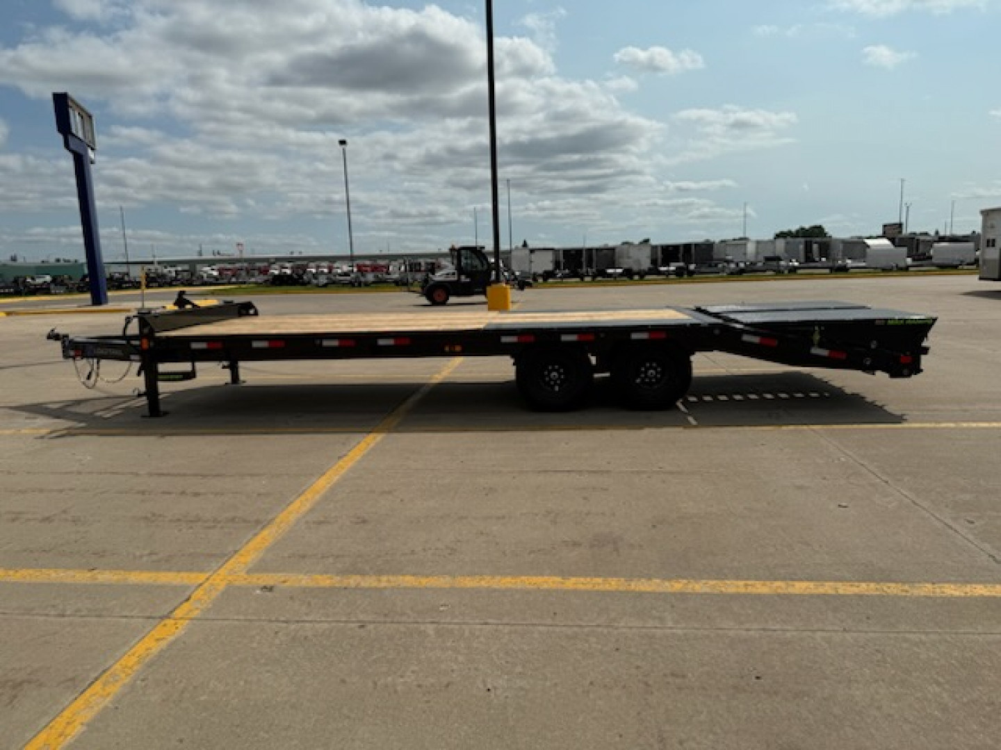 New 2026 Load Trail PS0224072 DECKOVER Flatbed Equipment Trailer