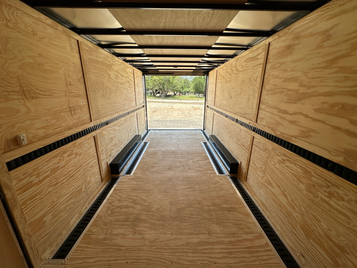New 2025 Stallion 8'6"x20'x7' Cargo / Enclosed Trailer