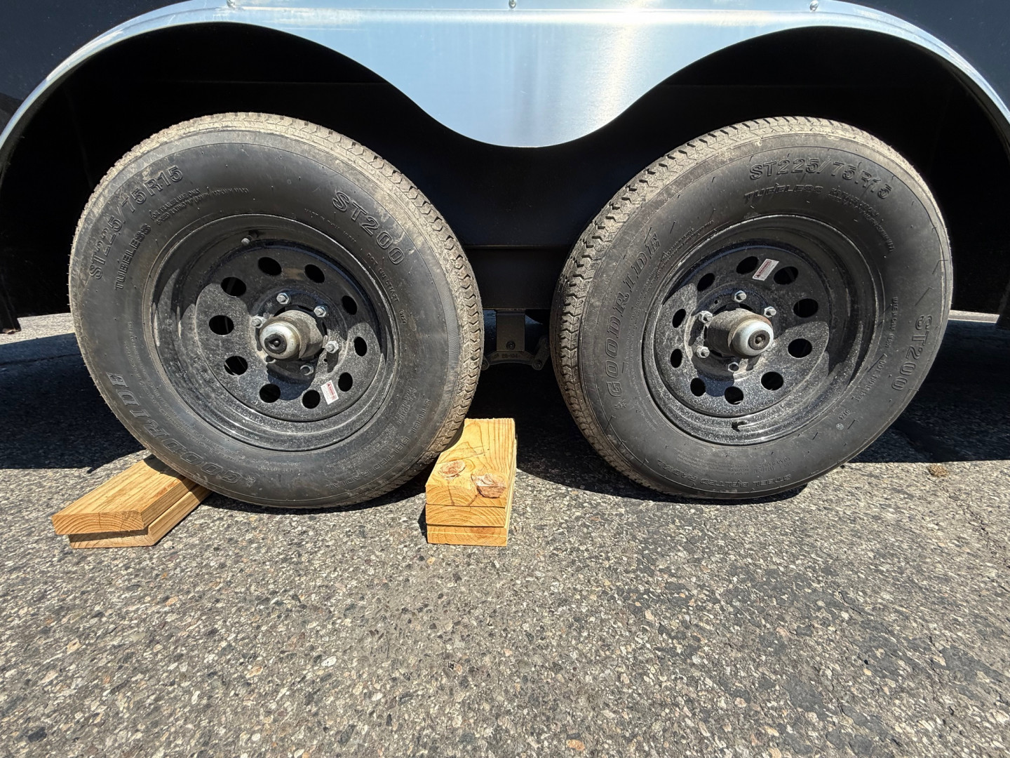 New 2025 Cross Trailers 8.5X20 Cargo / Enclosed Trailer