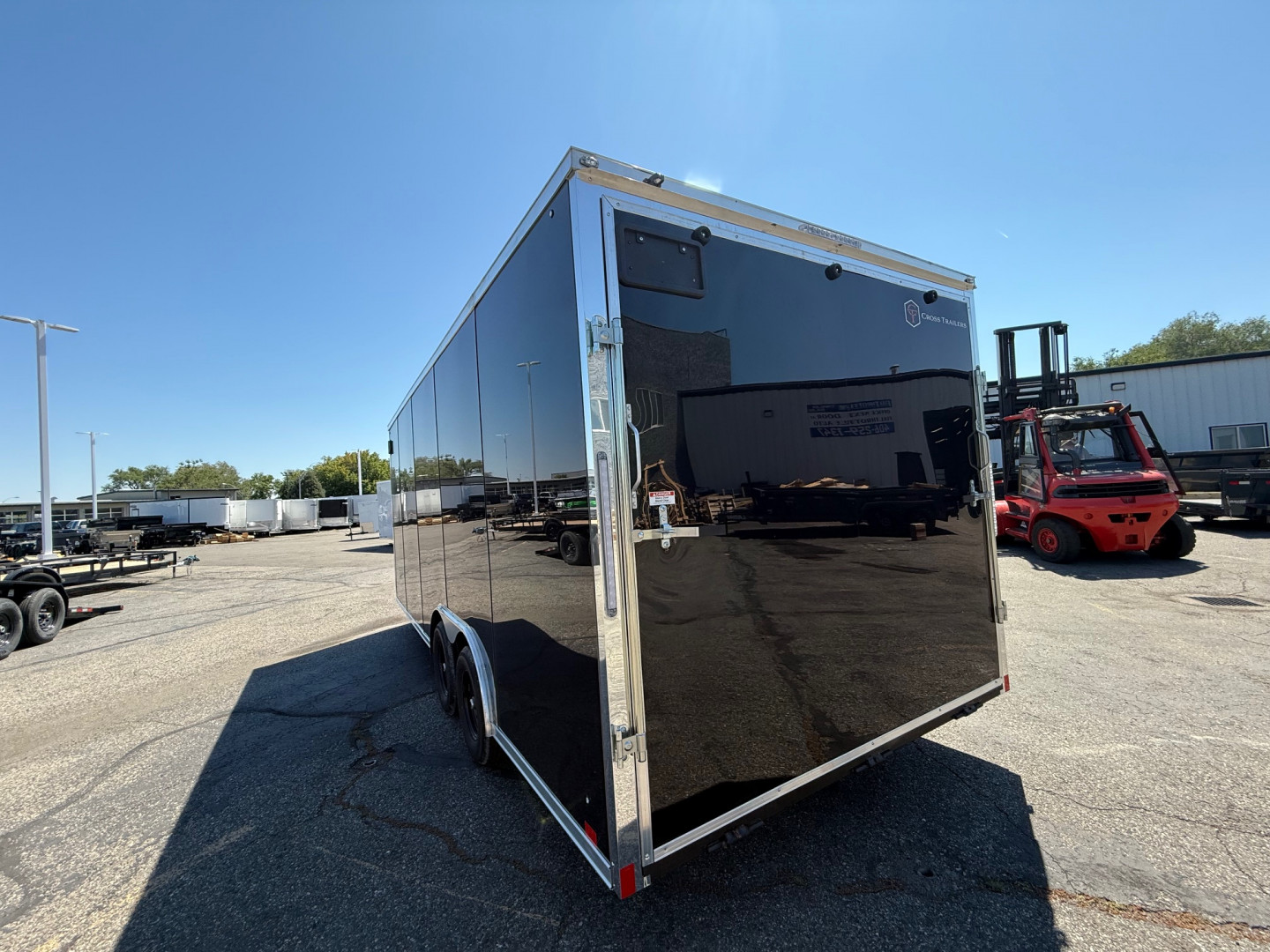 New 2025 Cross Trailers 8.5X20 Cargo / Enclosed Trailer