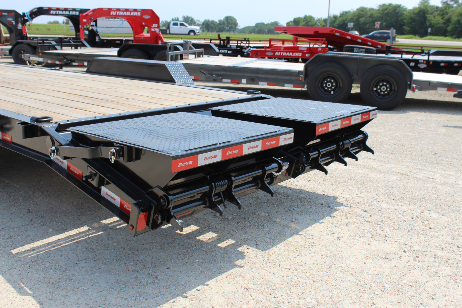New 2025 Liberty LE 24' Equipment Trailer