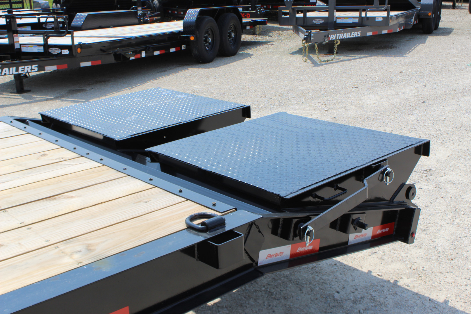 New 2025 Liberty LE 24' Equipment Trailer