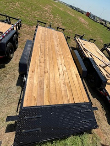 New 2025 Lacosta Trailers 83x20 Car Hauler